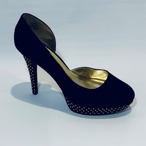 NWOT Nine West Black Suade Gold Stud Platforms